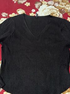 Tokyo Talkie’s Pullover Top