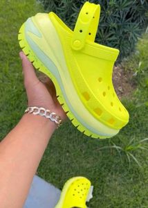 Crocs Echo Clog: Unique Style