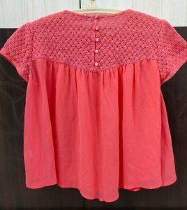 Pretty Cute Peach Top ✨