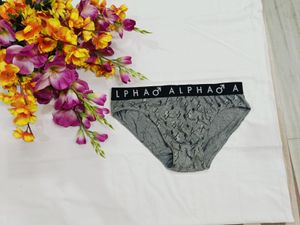 ALPHA⚡Briefs