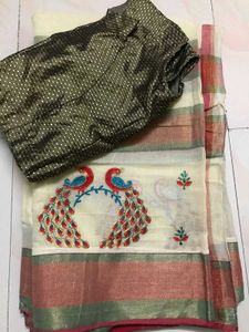 Off White Peacock Embroidery Saree With Blouse