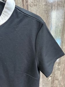 Black Collar Tshirt