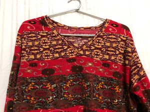 V Neck Printed Red Top