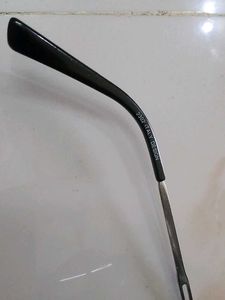 Retro black shades for MEN