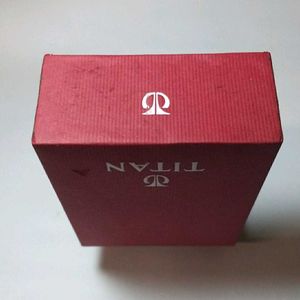 Titan Watch Storage Box Red