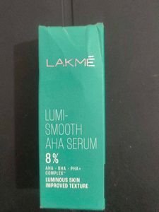 Lakme Lumi-Smooth AHA Serum