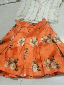 Orange Printed Skirt And Shirt White With Puffy Sl