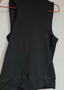 Black Sleeveless Vest
