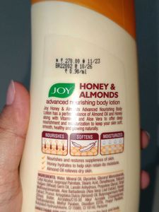 JOY Honey And Almonds Body Lotion