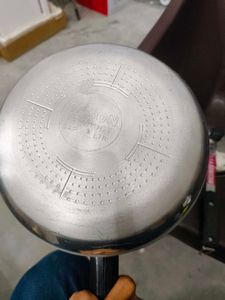 Deson Cook Pressure Cooker - New in Box