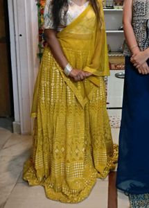 🔥Golden mustard Lehnga🥻
