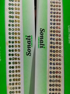 Pack Of 20 Bindi stickers