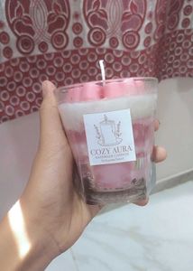 Blossom Glow - Cozy Aura Handmade CandleDes