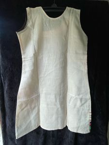 Off-white Kurti with Multicolour Border Embroidery