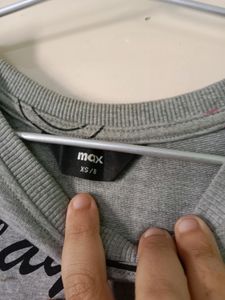 Max Graphic Print Sweatshirt