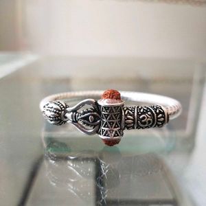 Pure Silver Oxidised Trishul Rudraksha Open Kada