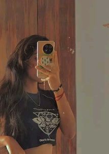 Girls Stylish Crop T Shirt
