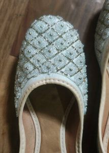 new handwork bellies white and gold cutdana