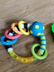 Set Of 2 Teethers