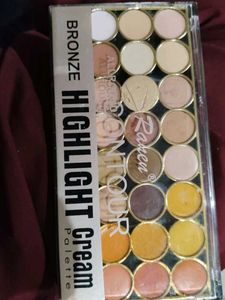 Raven Concealer Palette - 24 Colors