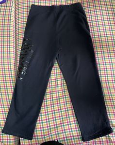 H&amp;M BLACK LOOSE FIT SWEATPANTS