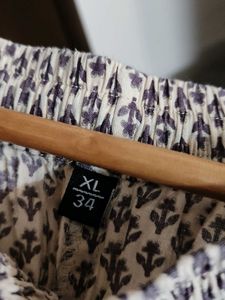 Women purple cotton Floral print Kurta Set