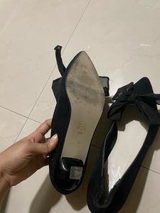 Black Bow Pencil Heels