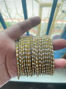 Get Two Diff Sets For The Price Of One
