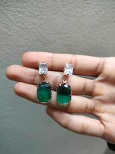 Pretty Emerald Earrings