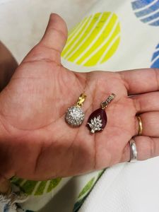 Set Of 2 Pendants