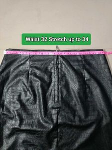 faux leather Chic Black Mini Skirt New With Tag