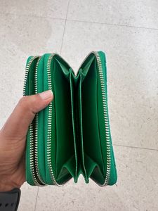 Green Wallet