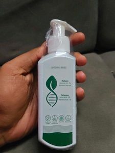 Ivedic Deep Tone Facewash