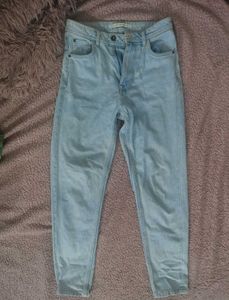 ZARA mom fit Light Wash Denim Jeans
