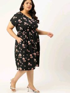 Women Plus Size Black &amp; Pink Floral A-Line Dress