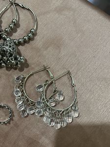 Jewelry Set: Necklace, Rings &amp; Earrings