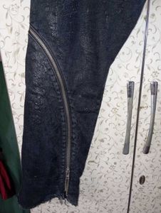 Atelier d`roupa Cracked Denim