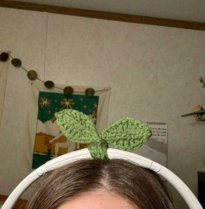 crochet sprout for headphones