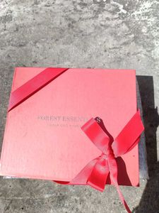 Forest Essentials Gift Set