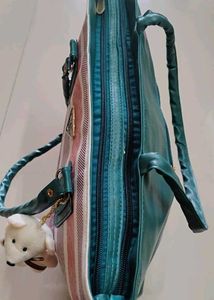 Multicolour Handbag With Cute Teddy Bear