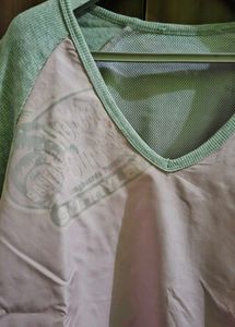 Aesthetic Pink T-shirt 🩷