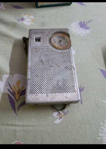 Vintage Radio Lot