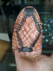 GNew Brand Beautiful Ethnic Slip On
