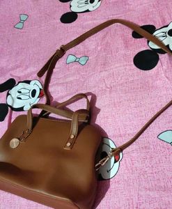 Linoperros Handbag