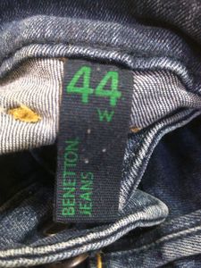 Distressed Denim Jeans of Benetton