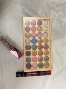 Combo Eyeshadow And Lipstick 💄