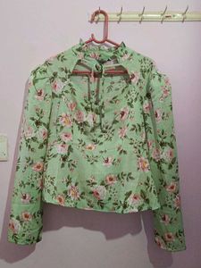 This is new top from Tokyo Talkies, good for forma