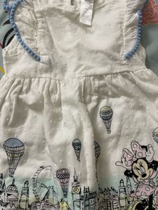 Carter&#39;s Baby London Minnie Dress. Disney Theme