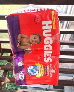 Huggies Baby Diapers M Size, 50 Count