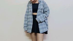 Korean Check Oversized Shirt/works As Summer Coat